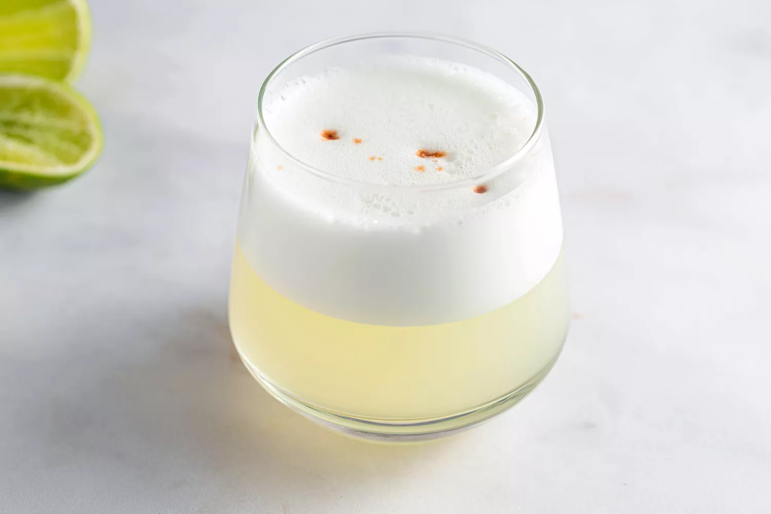 Classic Peruvian Pisco Sour Cocktail